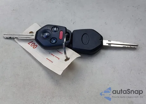 2016 Subaru Legacy 2.5I Premium из США, поврежденный, VIN 4S3BNAC67G3027463